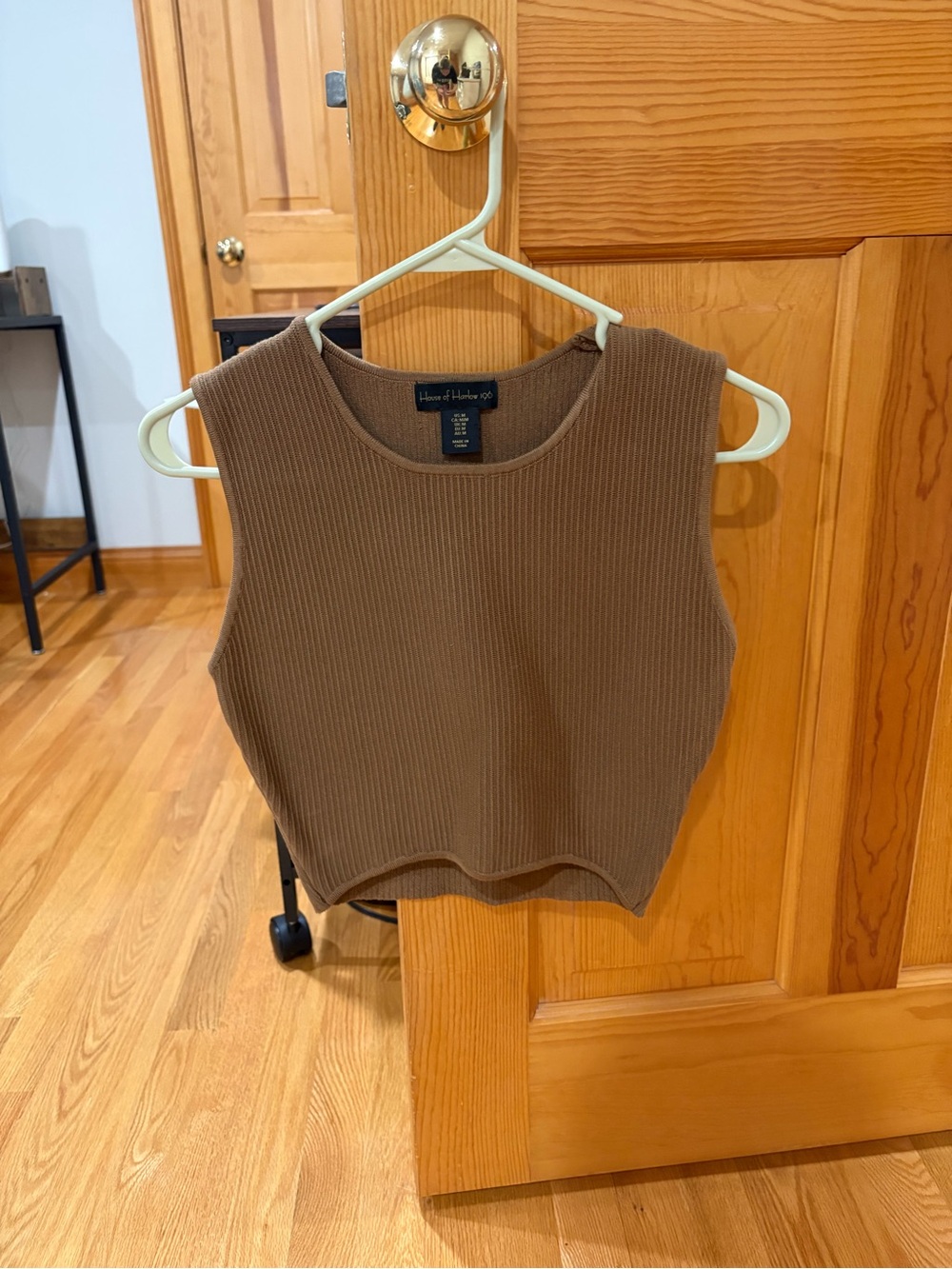 House of Harlow 1960 Brown Ribbed Cropped Tank
